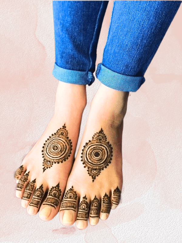 Bengali Mehndi Design For Feet (2)